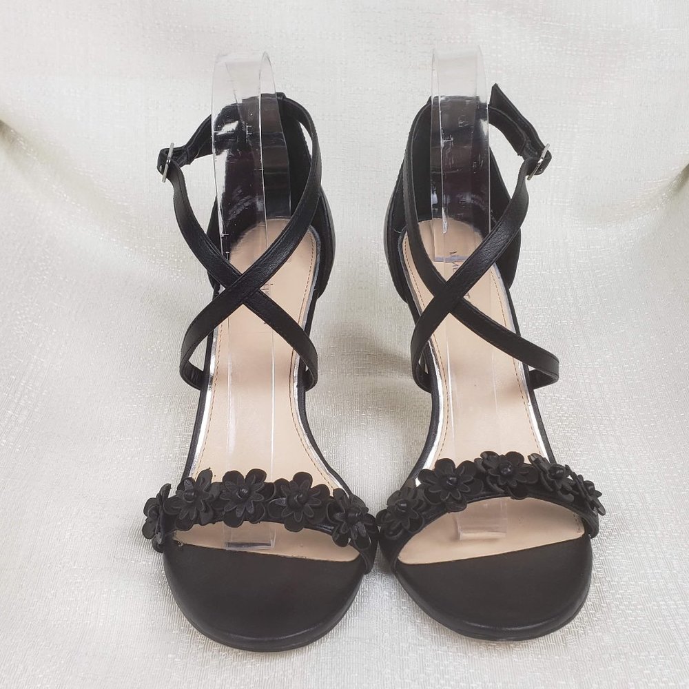 NWOB Limelight Dahlya Black Heel